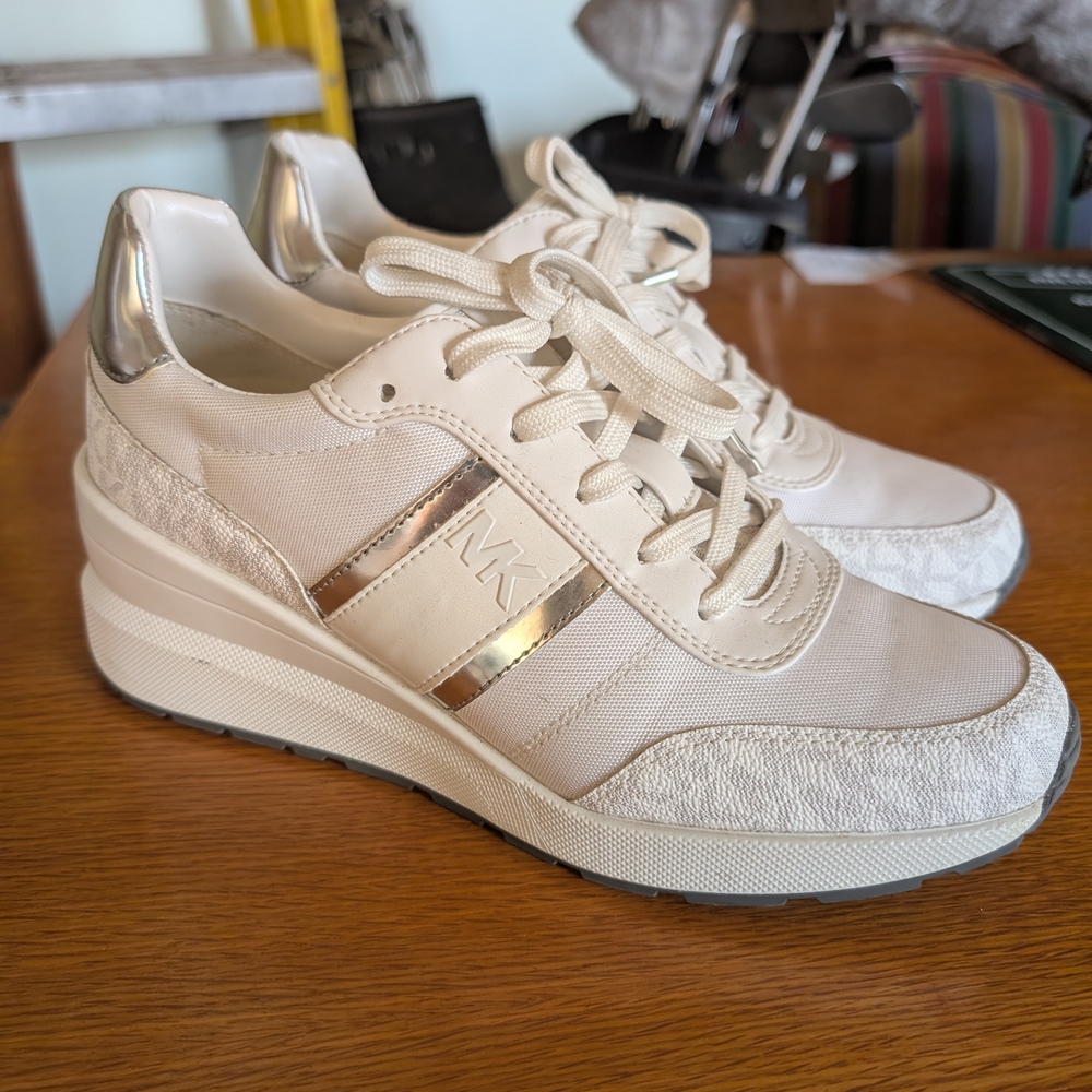 Michael Kors Women's Cream and Metallic Sneakers